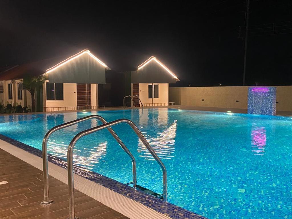 New Mouchak Hotel & Resorts Tajpur エクステリア 写真