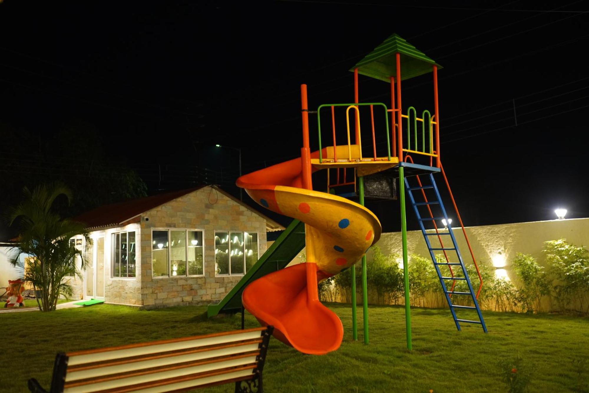 New Mouchak Hotel & Resorts Tajpur エクステリア 写真