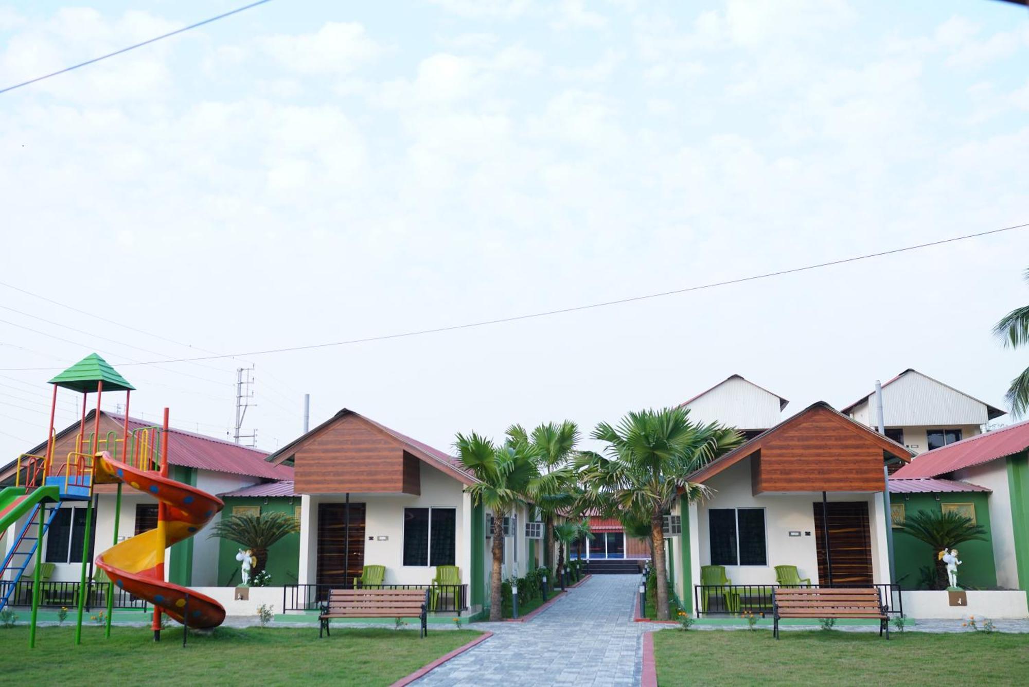 New Mouchak Hotel & Resorts Tajpur エクステリア 写真